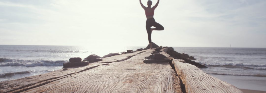 Aktive Yoga Pause im Büro